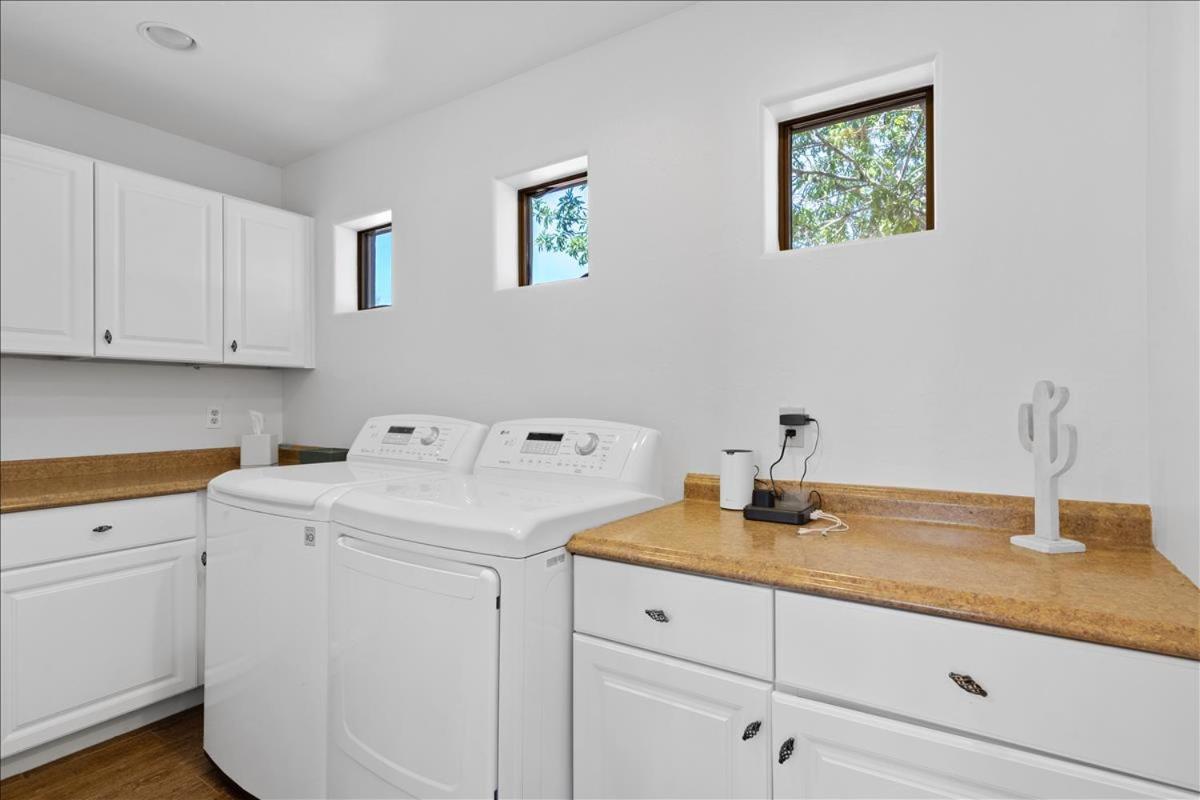 5 Bedroom 4 Bath Boutique Home Premium Location + Heated Pool Option Glendale Eksteriør bilde